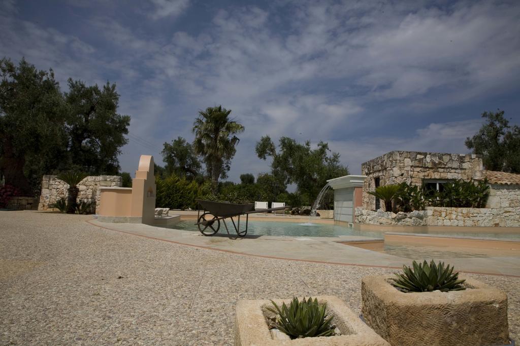 Masseria Asciano Ostuni Bagian luar foto